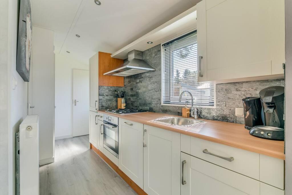 4-Pers. Chalet Met Eigen Parkeerplaats In Veluwe Villa Путен Екстериор снимка