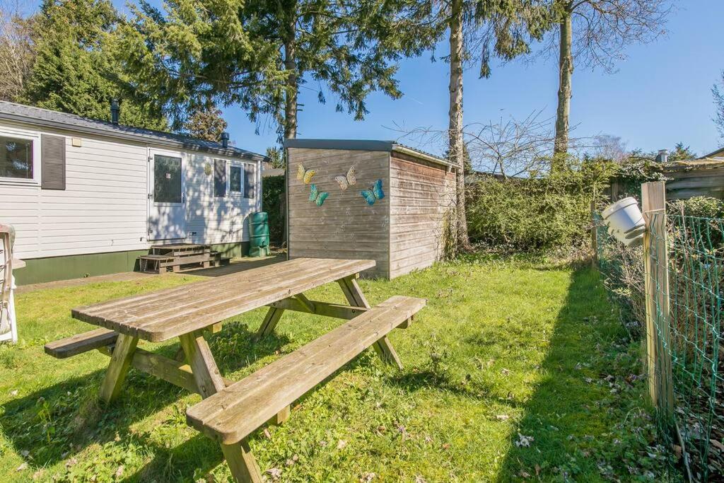 4-Pers. Chalet Met Eigen Parkeerplaats In Veluwe Villa Путен Екстериор снимка